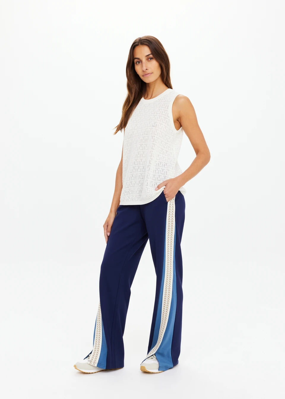 CHENNAI KNITTED TARA TANK | بلوزة CHENNAI