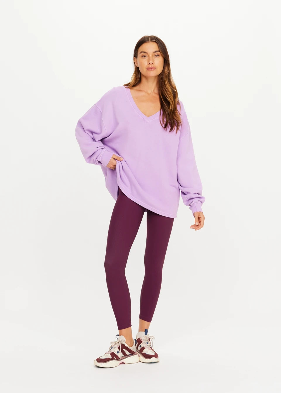 SOUL LOU V NECK SWEATER | سترة رياضية SOUL LOU