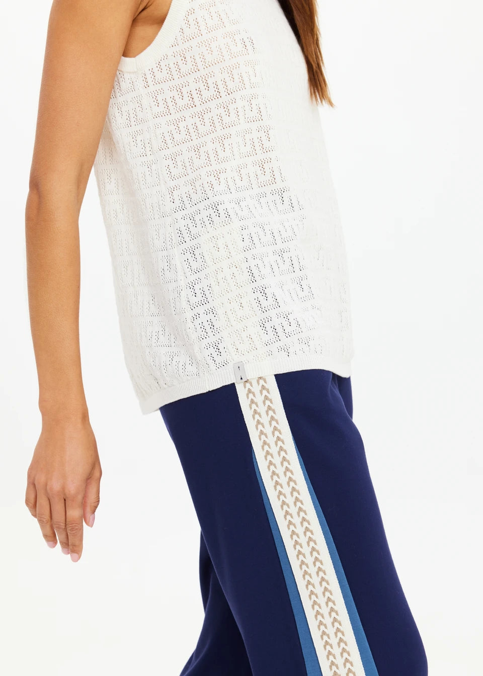 CHENNAI KNITTED TARA TANK | بلوزة CHENNAI