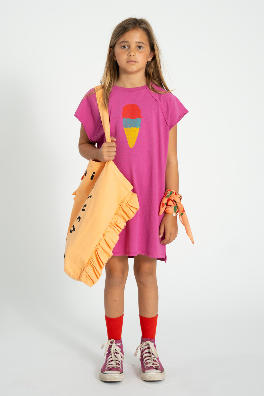 https://cdn.shopify.com/s/files/1/0279/9075/3355/files/Piupiuchick_Lookbook_SS26-048.jpg?v=1764850118