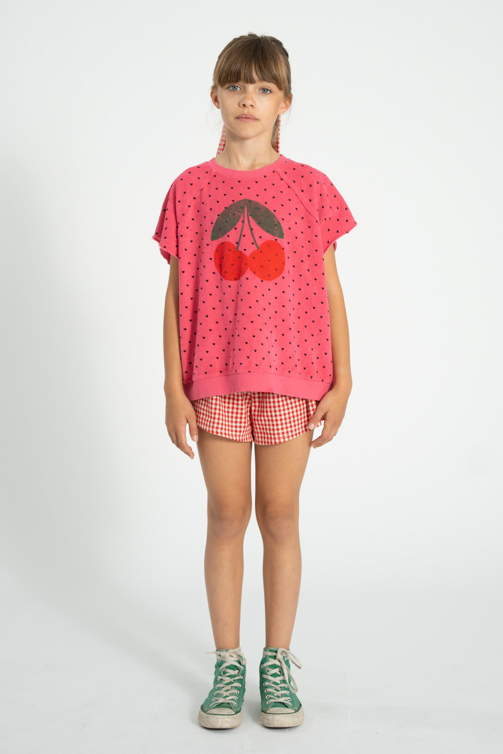 https://cdn.shopify.com/s/files/1/0279/9075/3355/files/Piupiuchick_Lookbook_SS26-090.jpg?v=1764845163