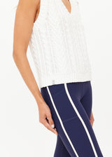 Women's Espada Hermina Creme Organic Cotton Chunky Cable Knit V-Neck Vest