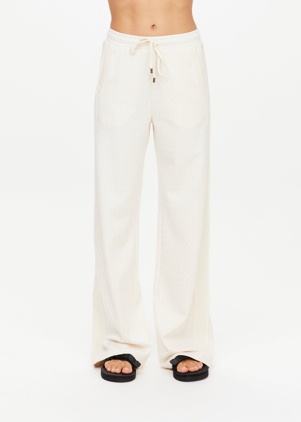 Bow N Arrow Flare trouser| سروال Bow N Arrow - Maison Clad