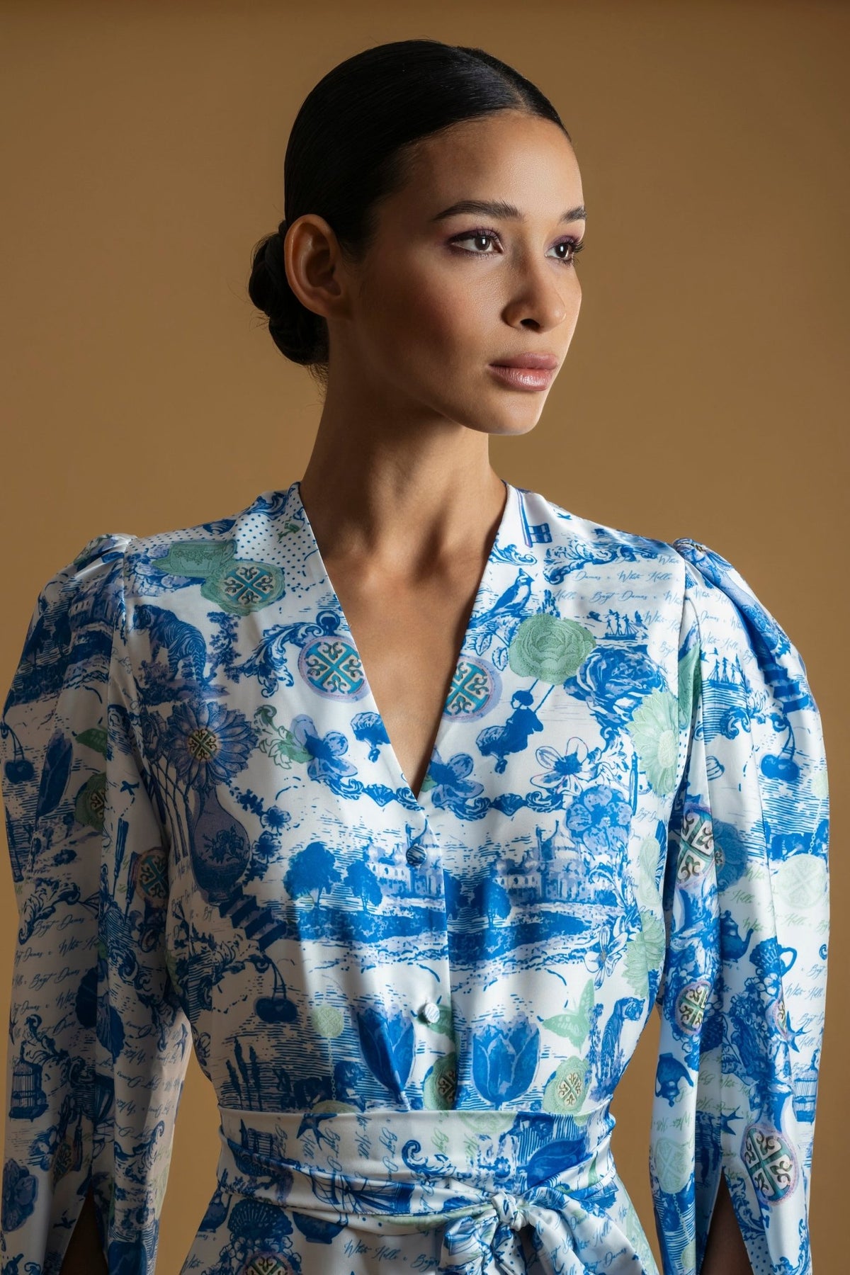 Curtia Lace Dress l |فستان Curtia Lace - Maison Clad