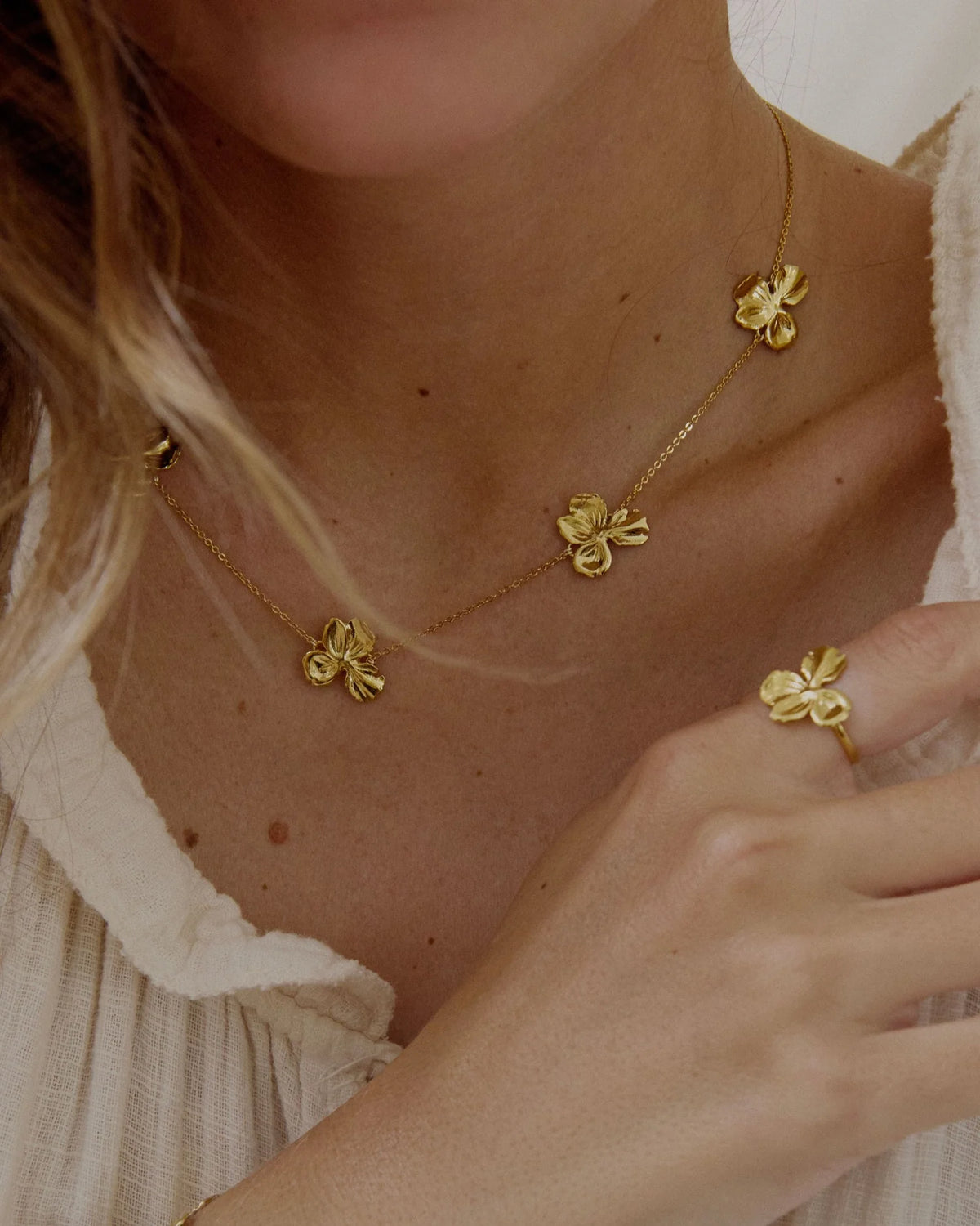Necklace Gonia | قلادة