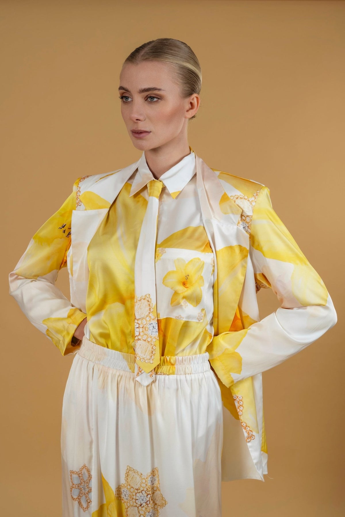 Jacket Clea Stella D'oro | بلوزة نسائية Clea - Maison Clad
