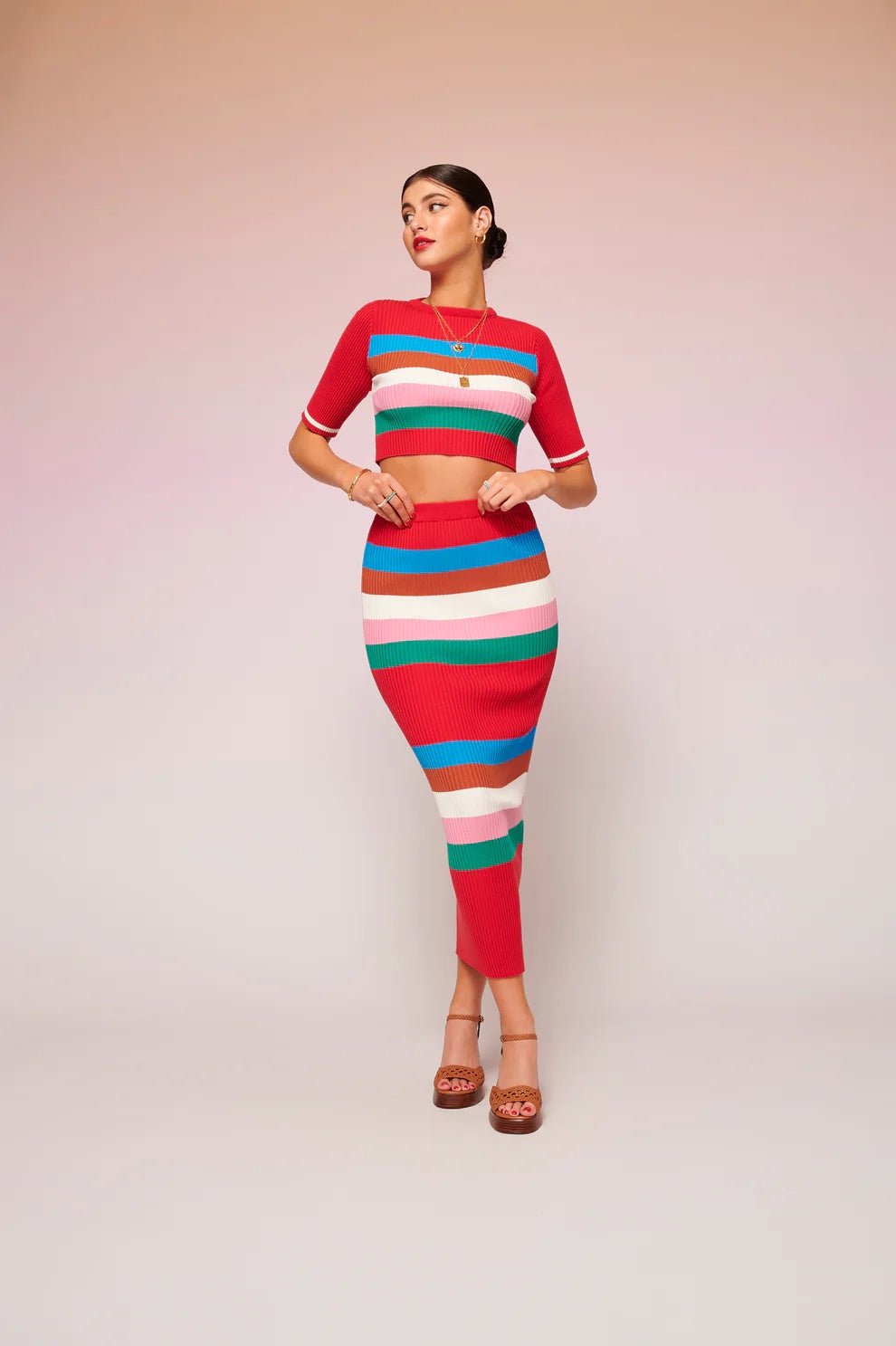Lora Knitted Top Red | قميص نسائي - Maison Clad