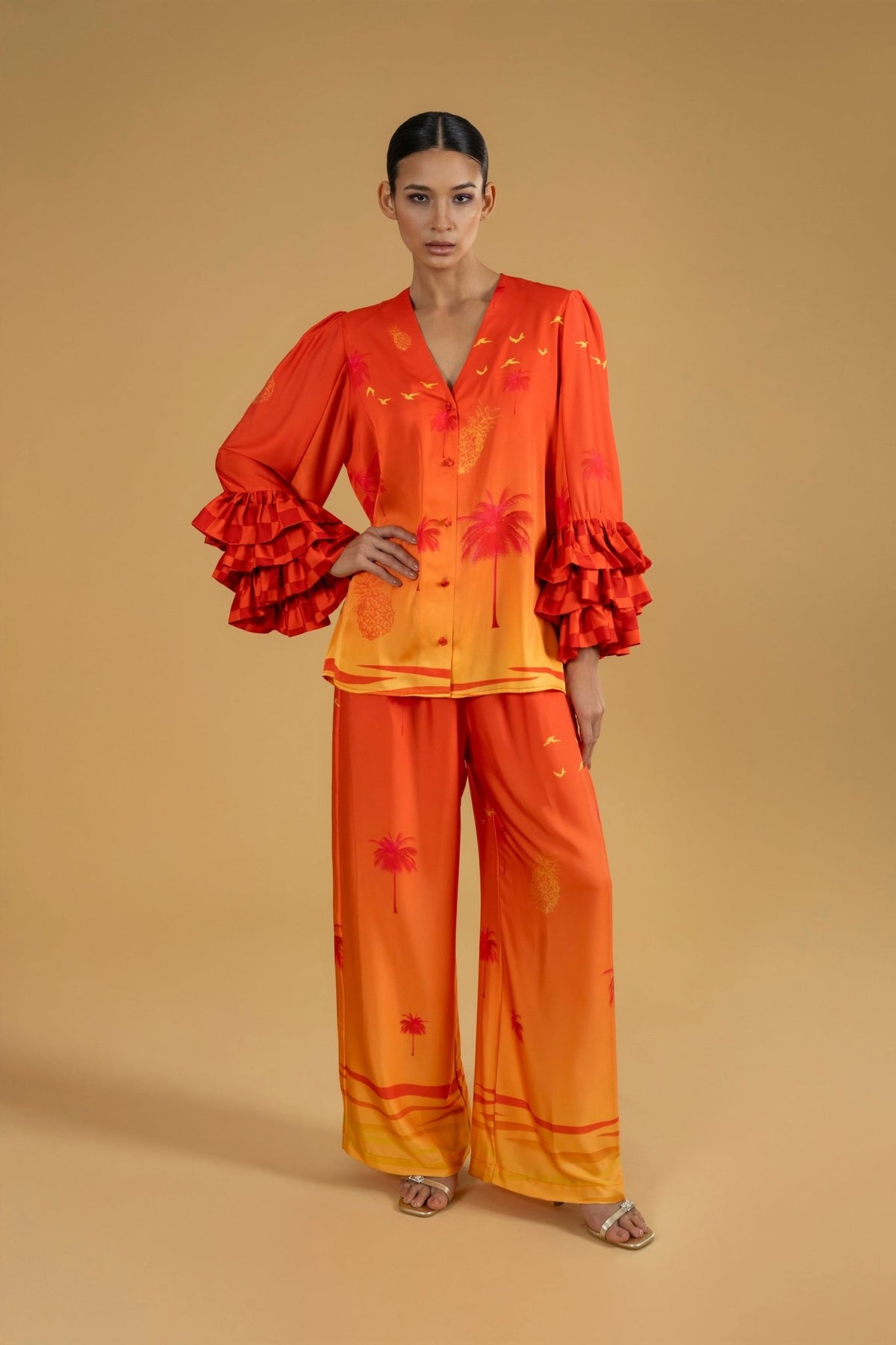Shirt Castagnette 3 Ruffles Palm| بلوزة نسائية Castagnette 3 Ruffles Palm - Maison Clad