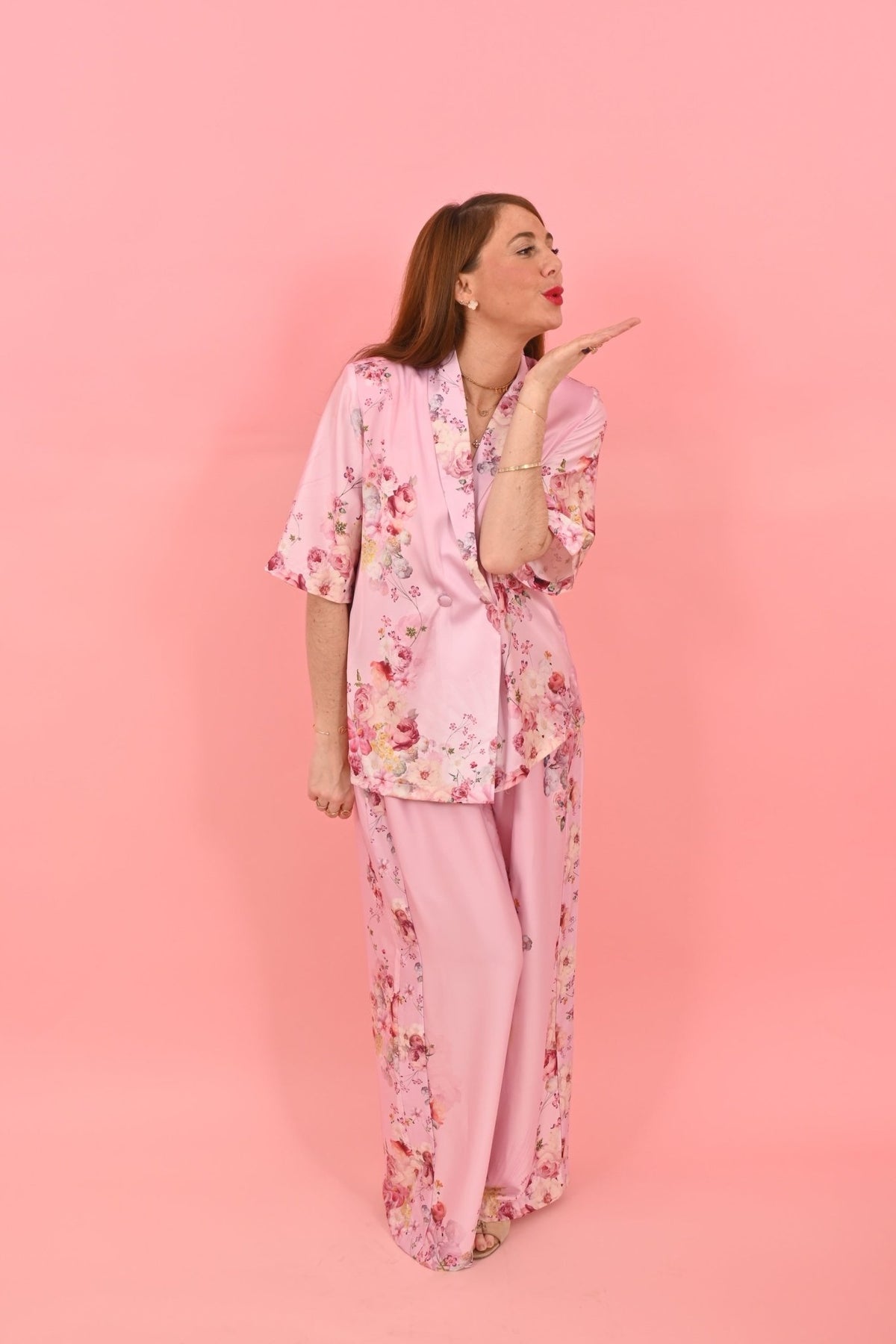 Short Sleeves Leo Jackets Rise Before The Sun Light Pink| بلوزة نسائية - Maison Clad