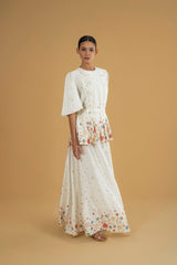Skirt Arty Lace Off White | تنورة Arty Lace - Maison Clad
