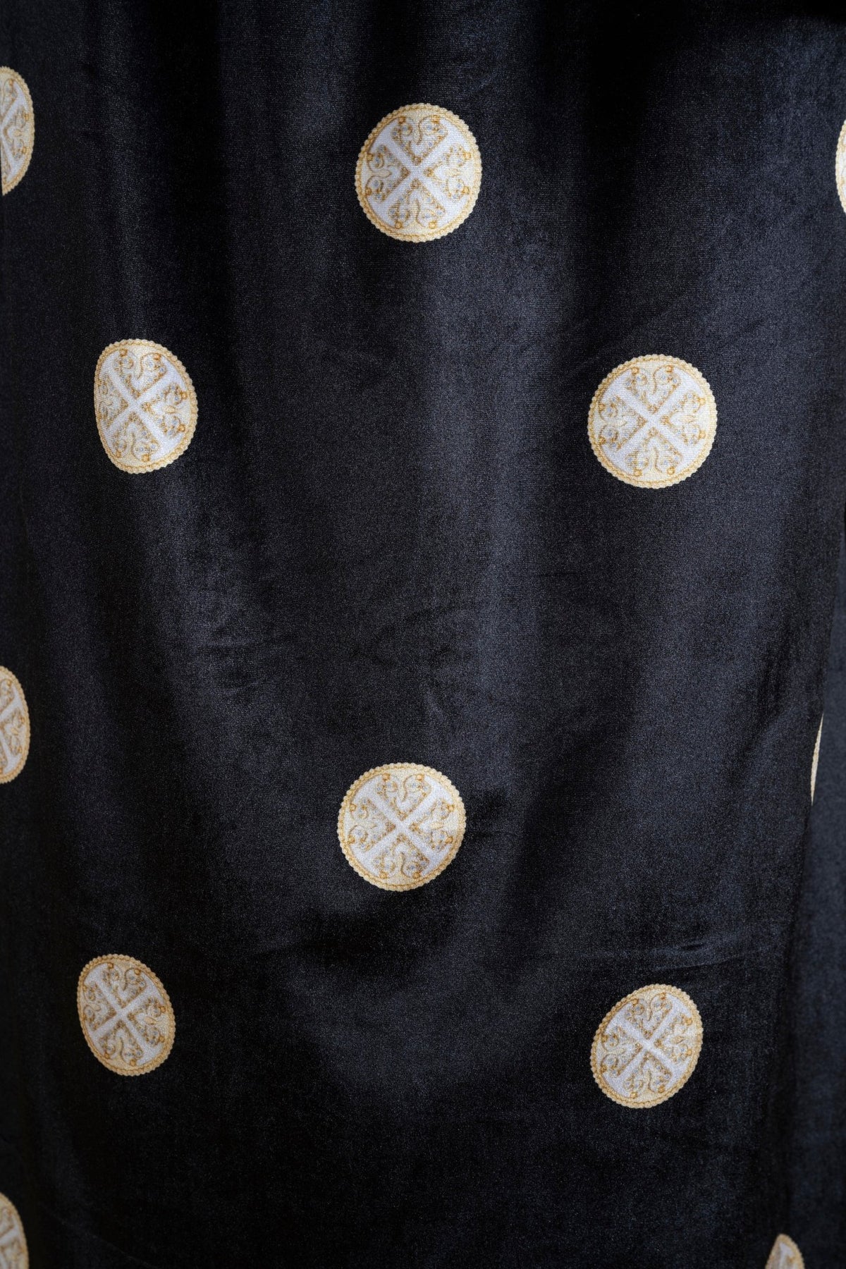 Skirt Velvety lace |تنورةVelvety Lace - Maison Clad