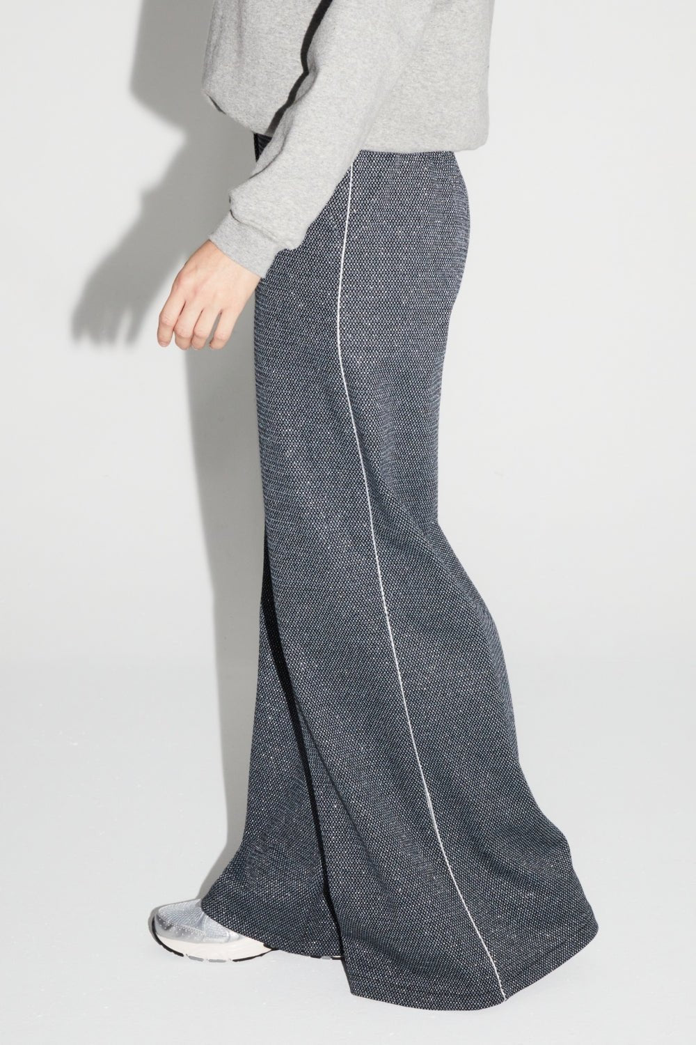 Trouser Charlie Geo Dots Blue|سروال Charlie Geo Dots Blue - Maison Clad