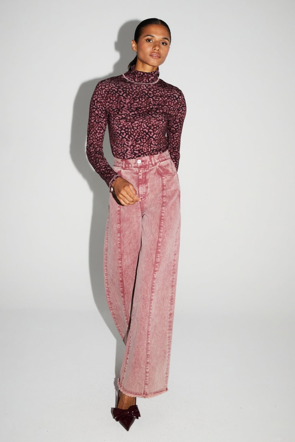 Trouser Denim Swiggy Palazzo Burgundy |سروال Denim Palazzo Burgundy - Maison Clad