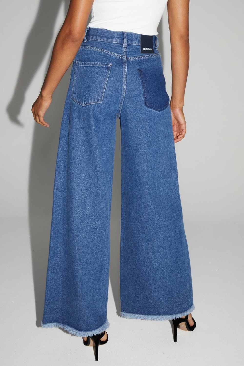 Trouser Denim Swiggy Palazzo Medium Blue |سروال Denim Palazzo Medium Blue - Maison Clad