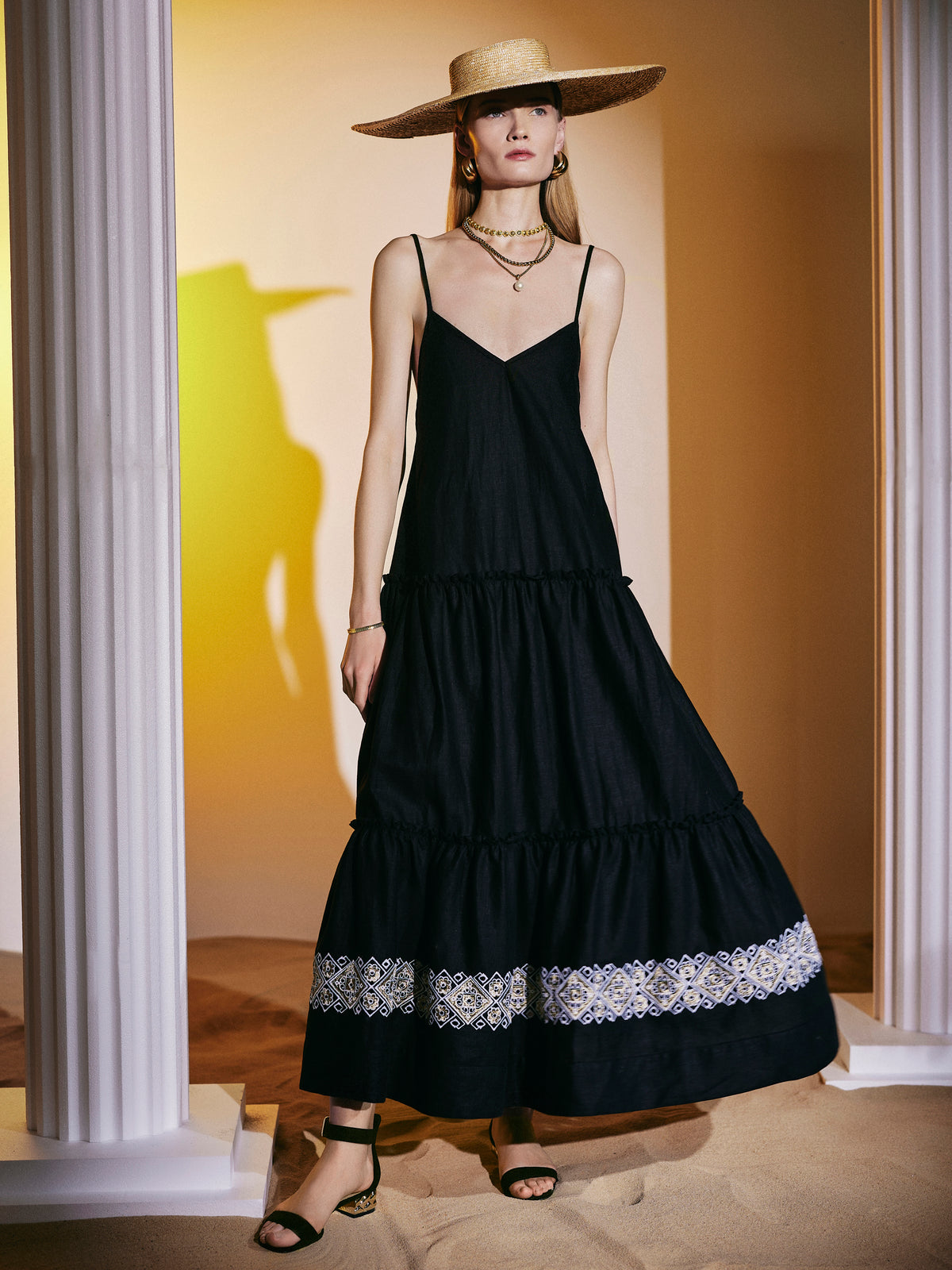 Forema Linen Goddess - Black - فستان