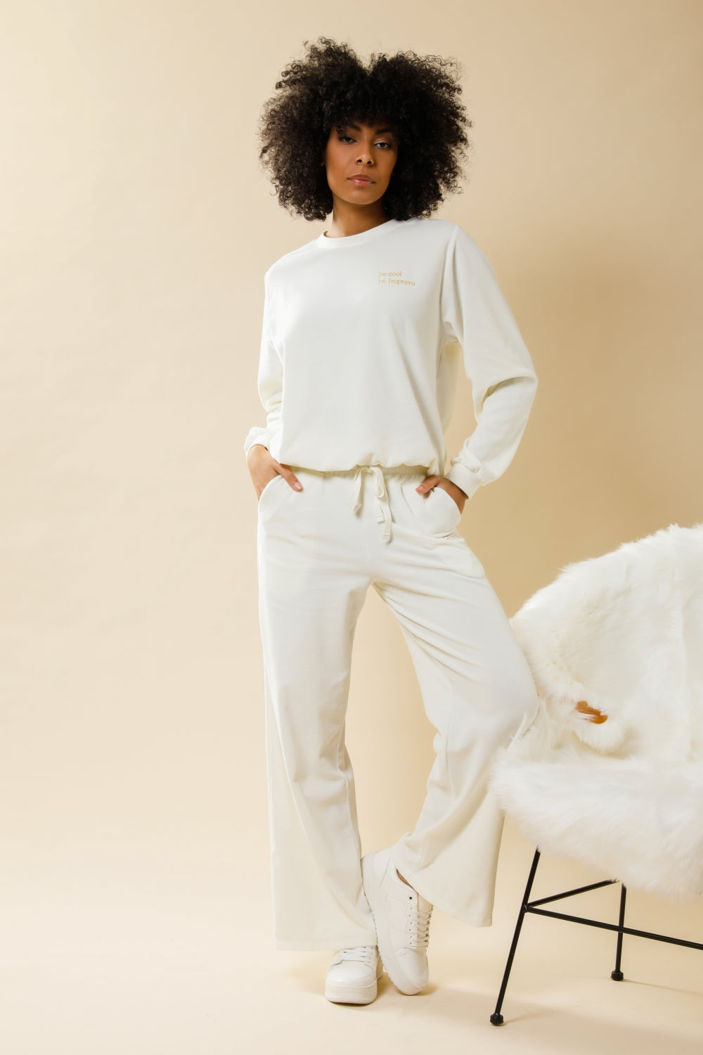 Pant Romeo Velvet White - Romeo Velvet White سروال