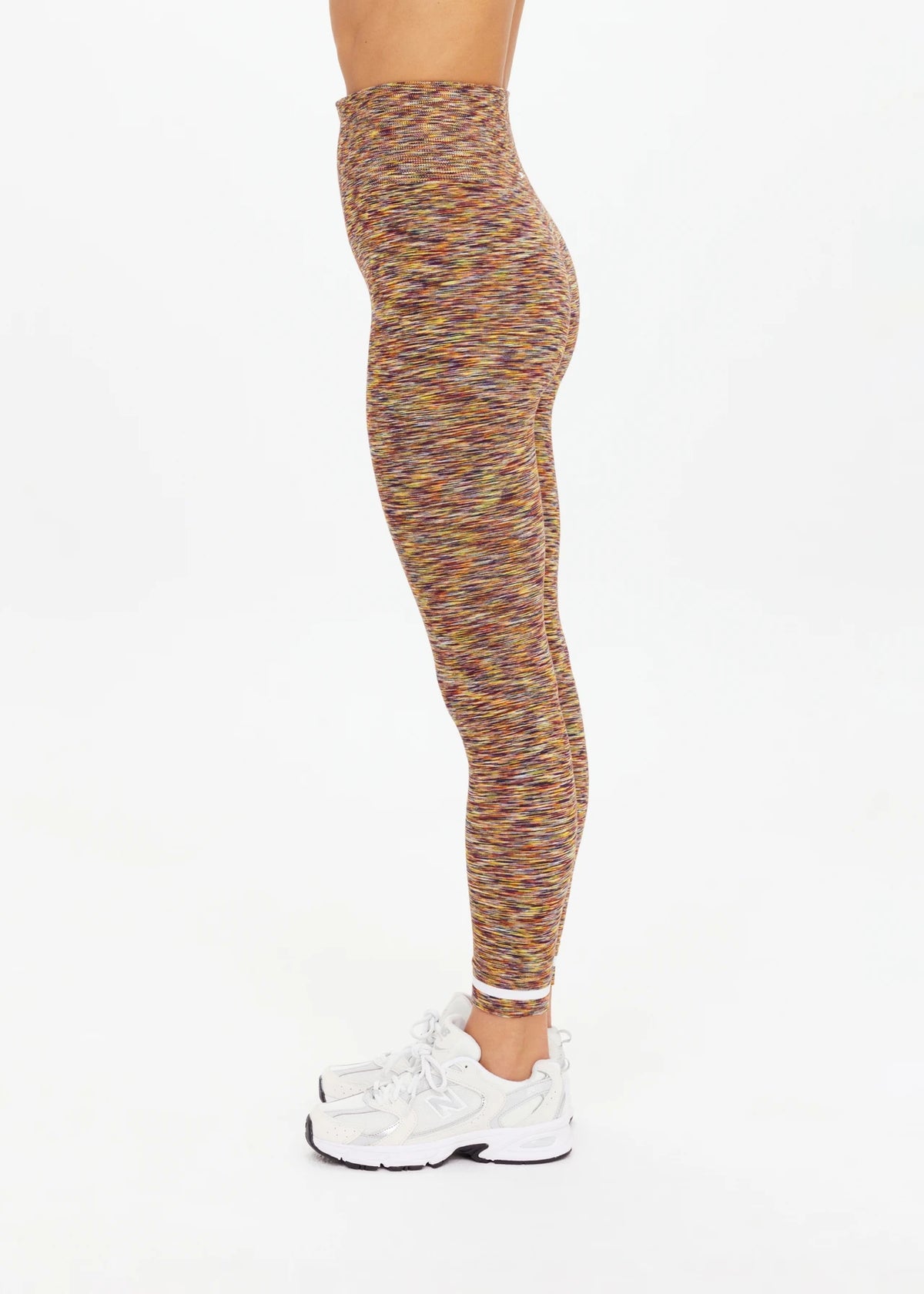 SEAMLESS 25IN MIDI PANT | سروال SEAMLESS 25IN