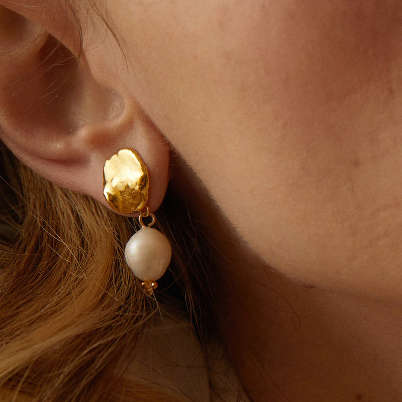 Earrings Metochi | أقراط