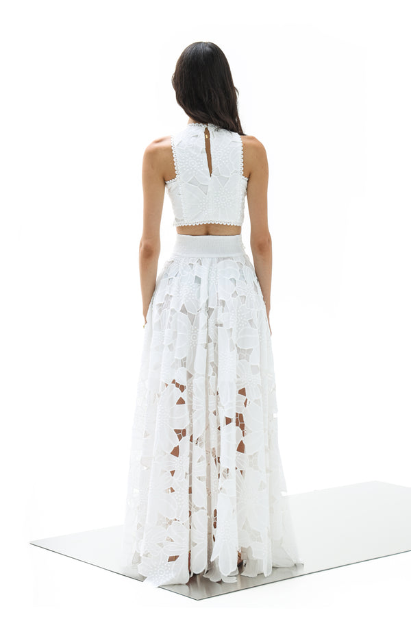 Top Petunia Agnes Althea White | أعلى النساء