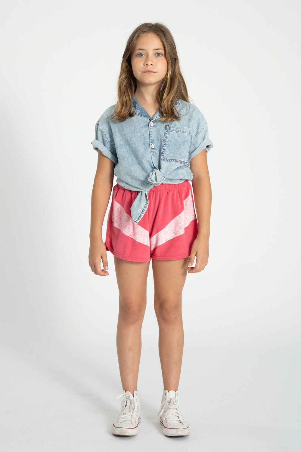 https://cdn.shopify.com/s/files/1/0279/9075/3355/files/Piupiuchick_Lookbook_SS26-086.jpg?v=1764851493