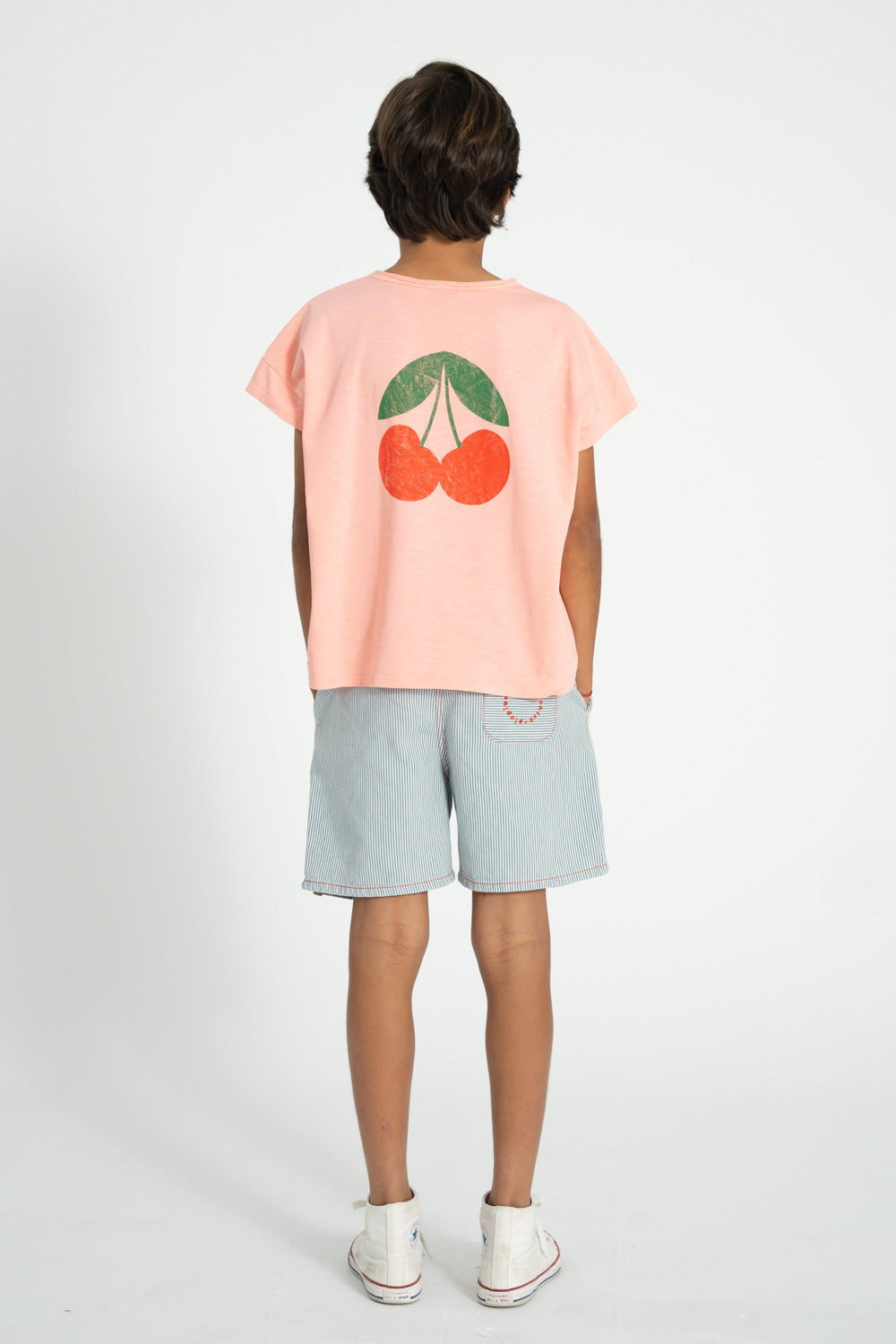 https://cdn.shopify.com/s/files/1/0279/9075/3355/files/Piupiuchick_Lookbook_SS26-108.jpg?v=1764849919