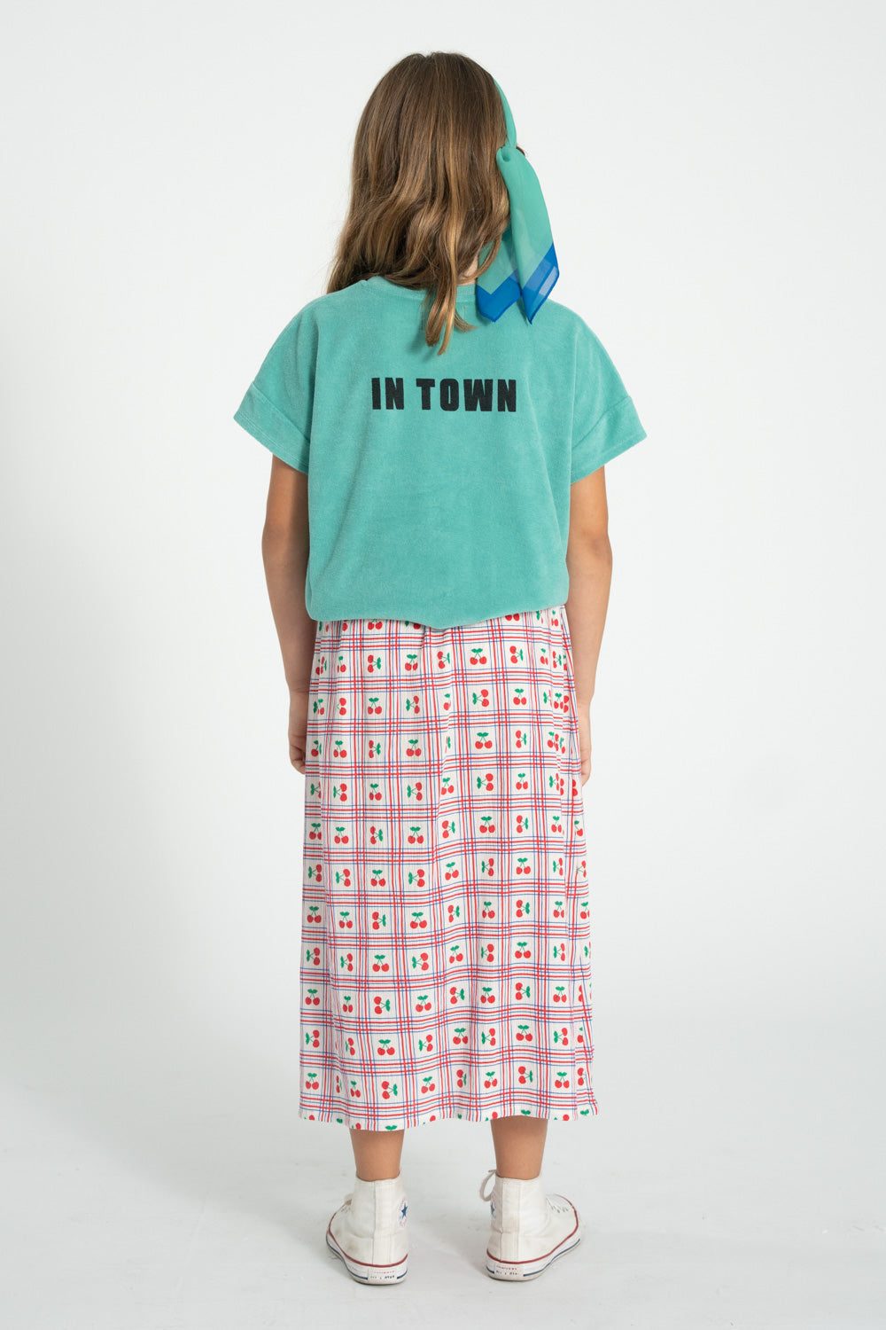 https://cdn.shopify.com/s/files/1/0279/9075/3355/files/Piupiuchick_Lookbook_SS26-144_82856598-a7d1-467c-94de-e551dd600557.jpg?v=1764850061