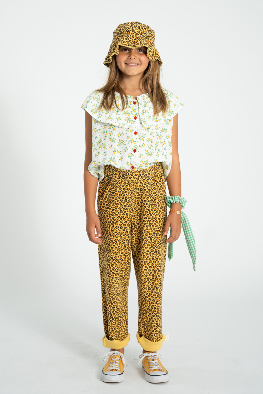 https://cdn.shopify.com/s/files/1/0279/9075/3355/files/Piupiuchick_Lookbook_SS26-177.jpg?v=1764772599