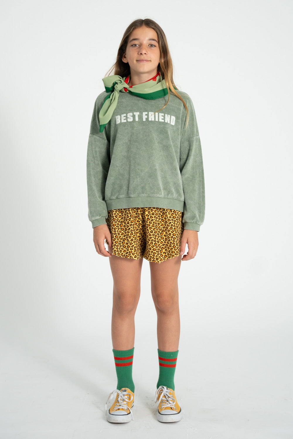 https://cdn.shopify.com/s/files/1/0279/9075/3355/files/Piupiuchick_Lookbook_SS26-213.jpg?v=1764846408