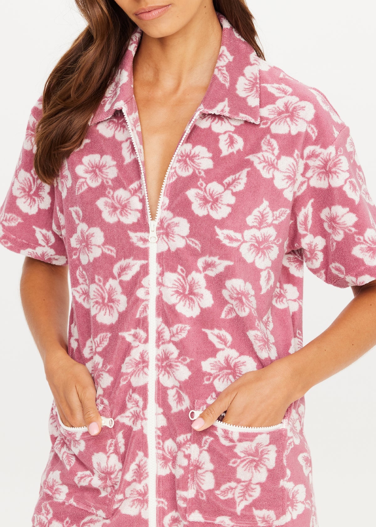 https://cdn11.bigcommerce.com/s-8eosbn3nrb/images/stencil/original/products/4747/26620/USW126049_FLORAL_05__07123.1765936662.jpg