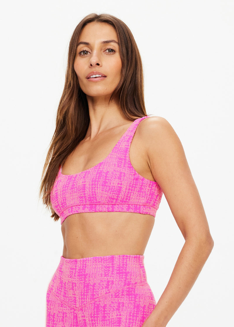 The Upside Nevada Scoop Neck Jasmine Bra - Rosa