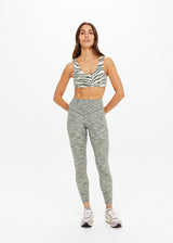 Versatile Reversible 25-Inch High-Rise Midi Pant Green Marle Performance Leggings