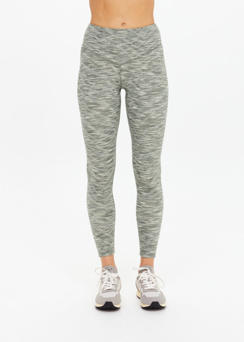 Versatile Reversible 25-Inch High-Rise Midi Pant Green Marle Performance Leggings