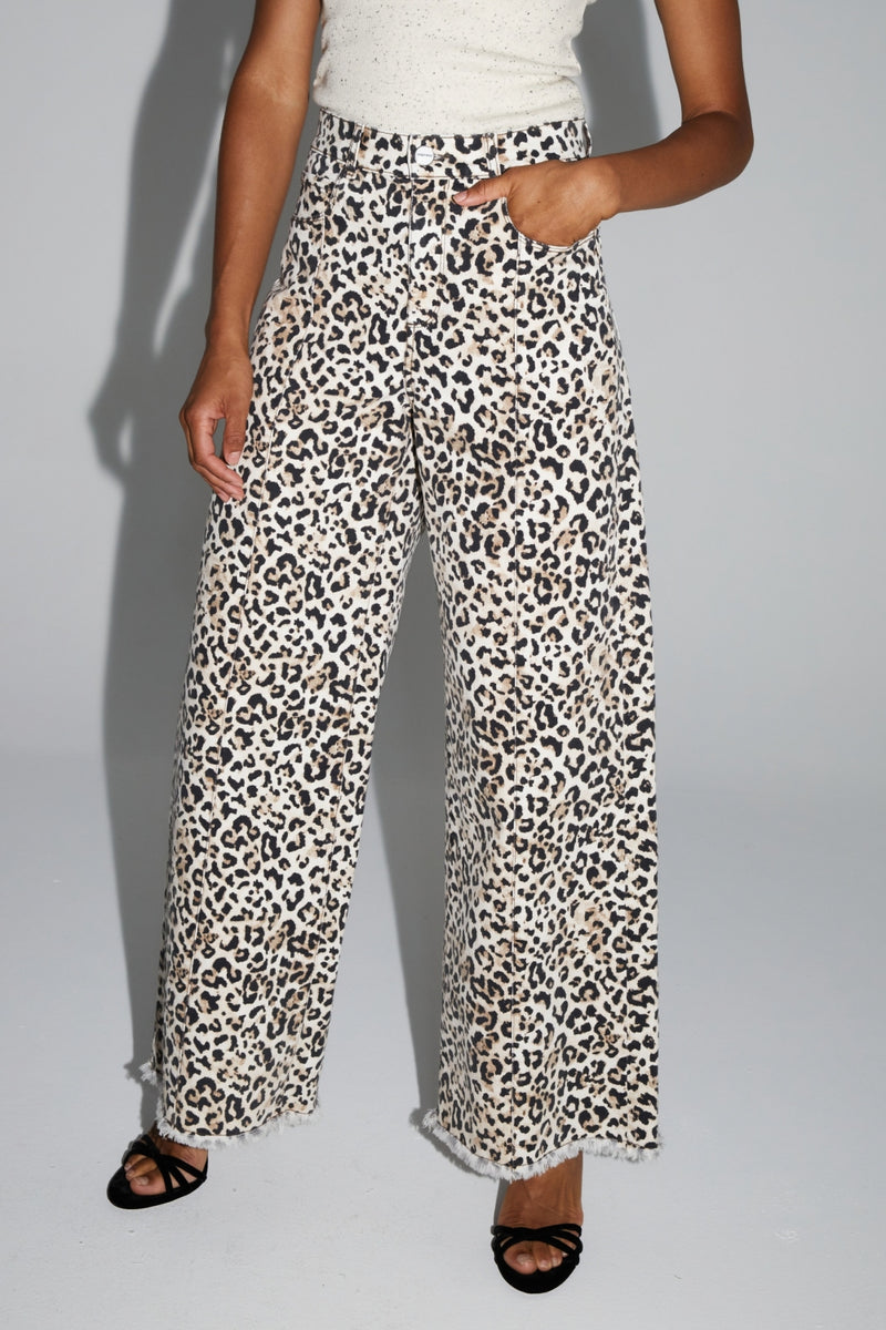 Stylish Leopard Print Wide-Leg Palazzo Denim Pants - High Waist, Fringed Hem