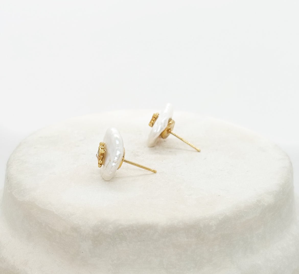 Earring Helia - Heliai أقراط - Maison Clad