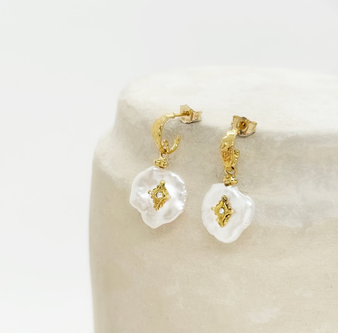 Earring Nerida - أقراط - Maison Clad