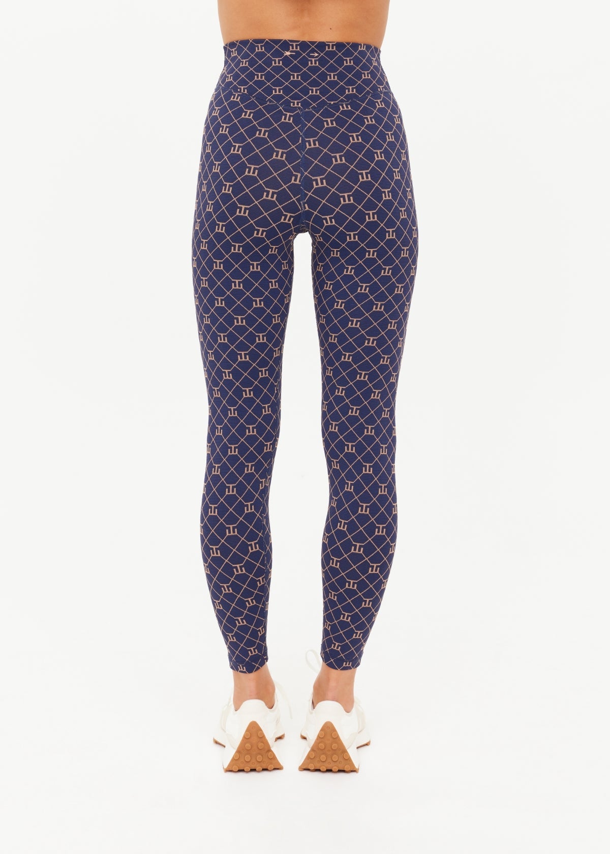 EZRA 25IN HIGH MIDI LEGGING| سروال ضيق EZRA - Maison Clad