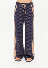 EZRA NOVA FLARE PANT| سروال EZRA NOVA FLARE PANT - Maison Clad