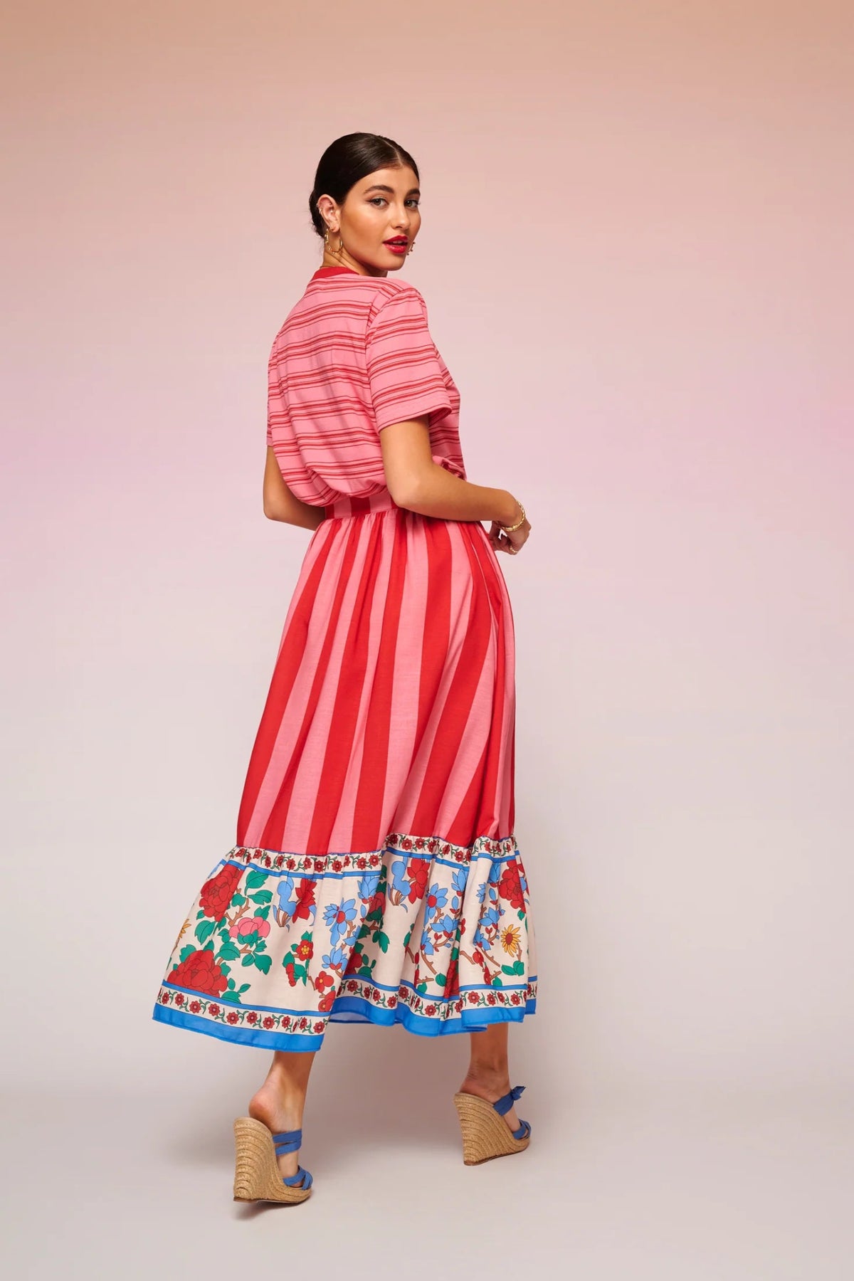 Gwen Tee Pink | بلوزة نسائية - Maison Clad