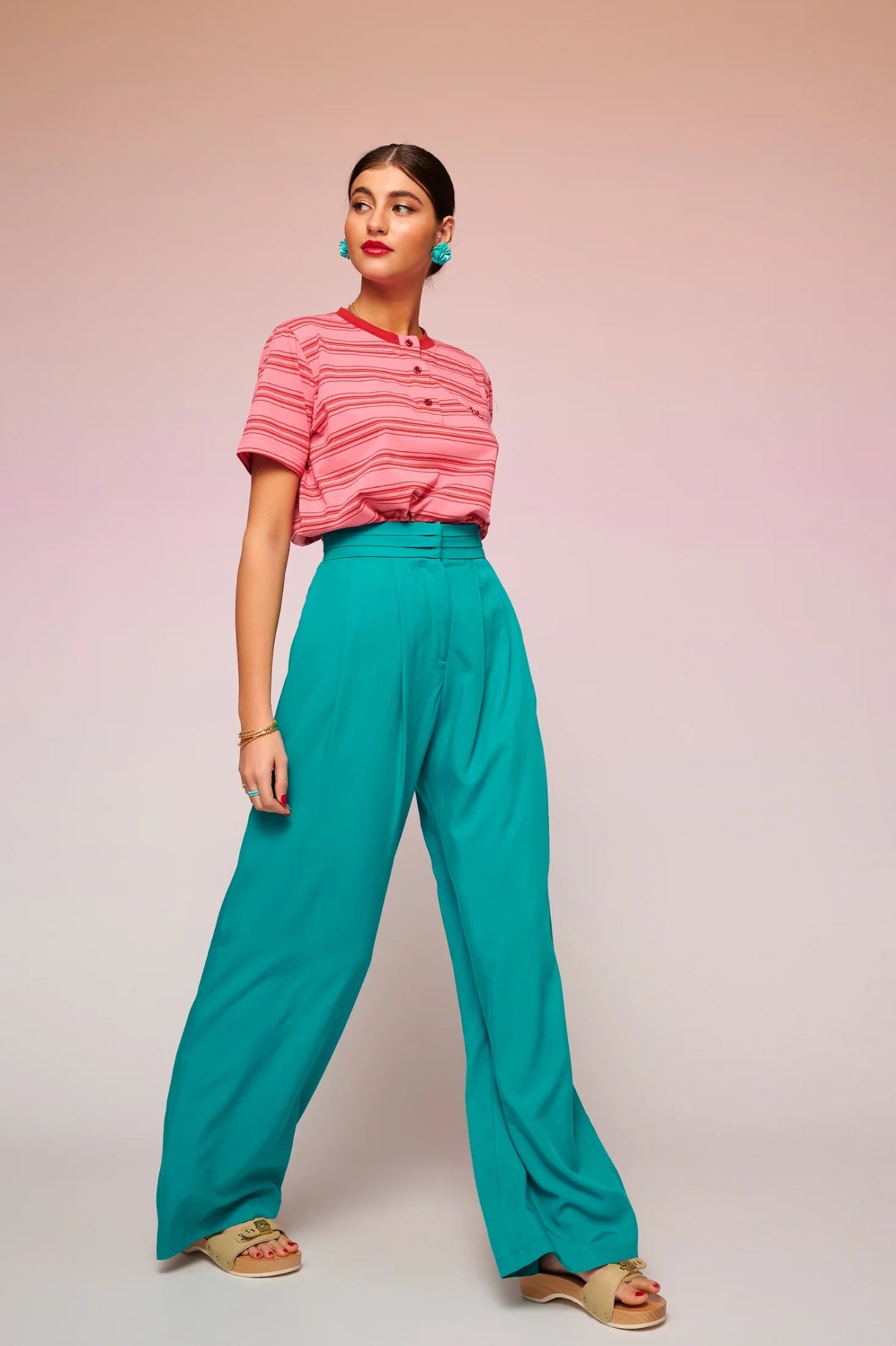 Gwen Tee Pink | بلوزة نسائية - Maison Clad