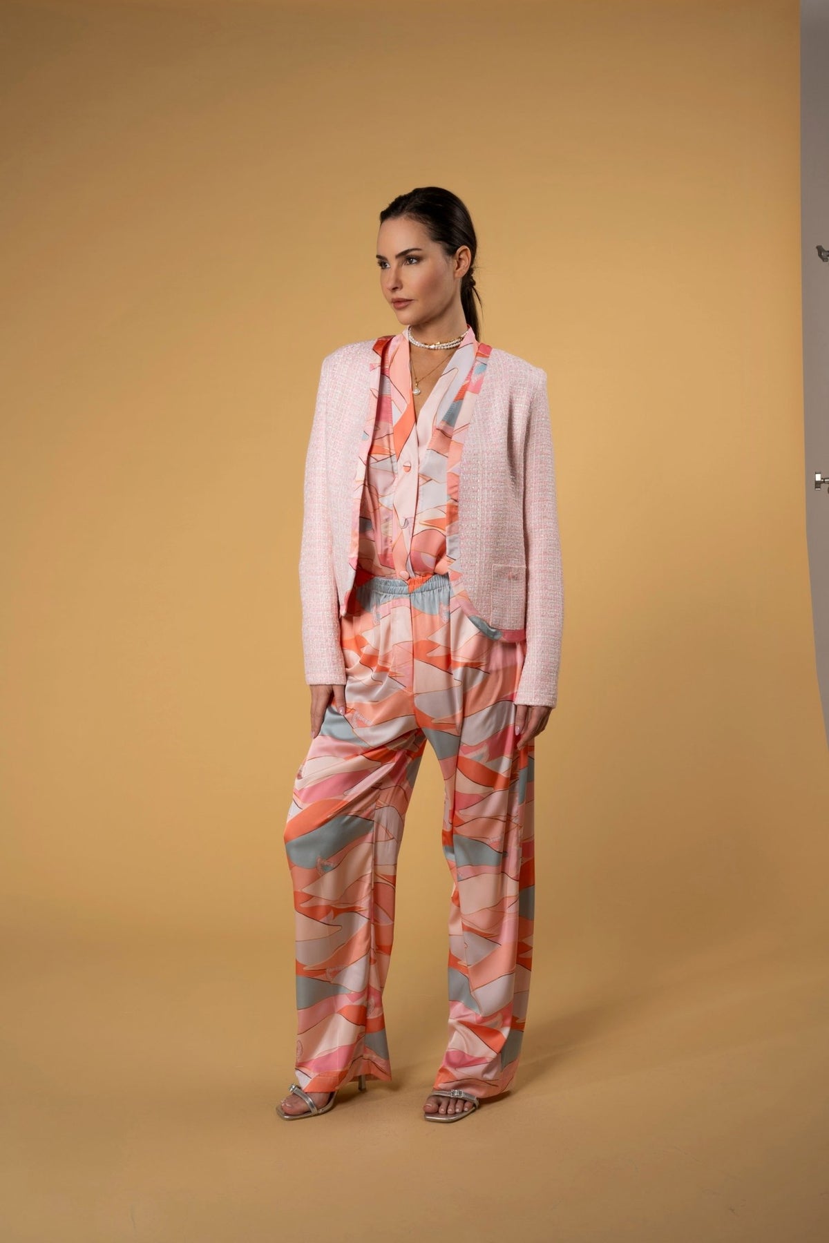 Jacket Tweed Alif Pink |سترة Tweed Alif Pink - Maison Clad