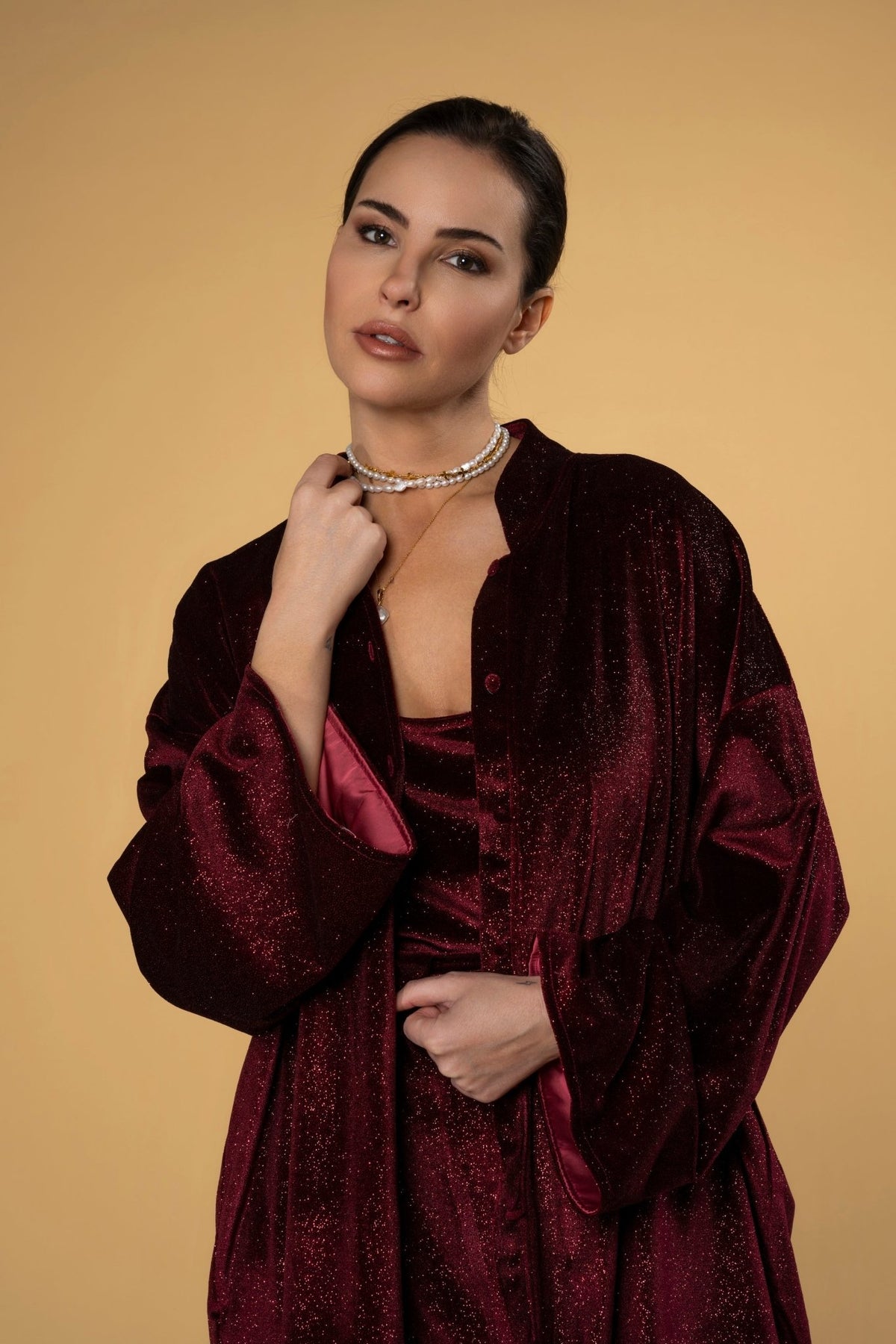 Jacket Velvety Burgundy Shimmers | بلوزة نسائية Velvety Burgundy Shimmers - Maison Clad
