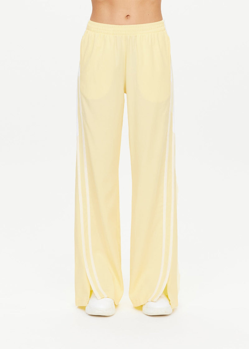 Juliet Butter trouser| سروال Juliet Butter - Maison Clad