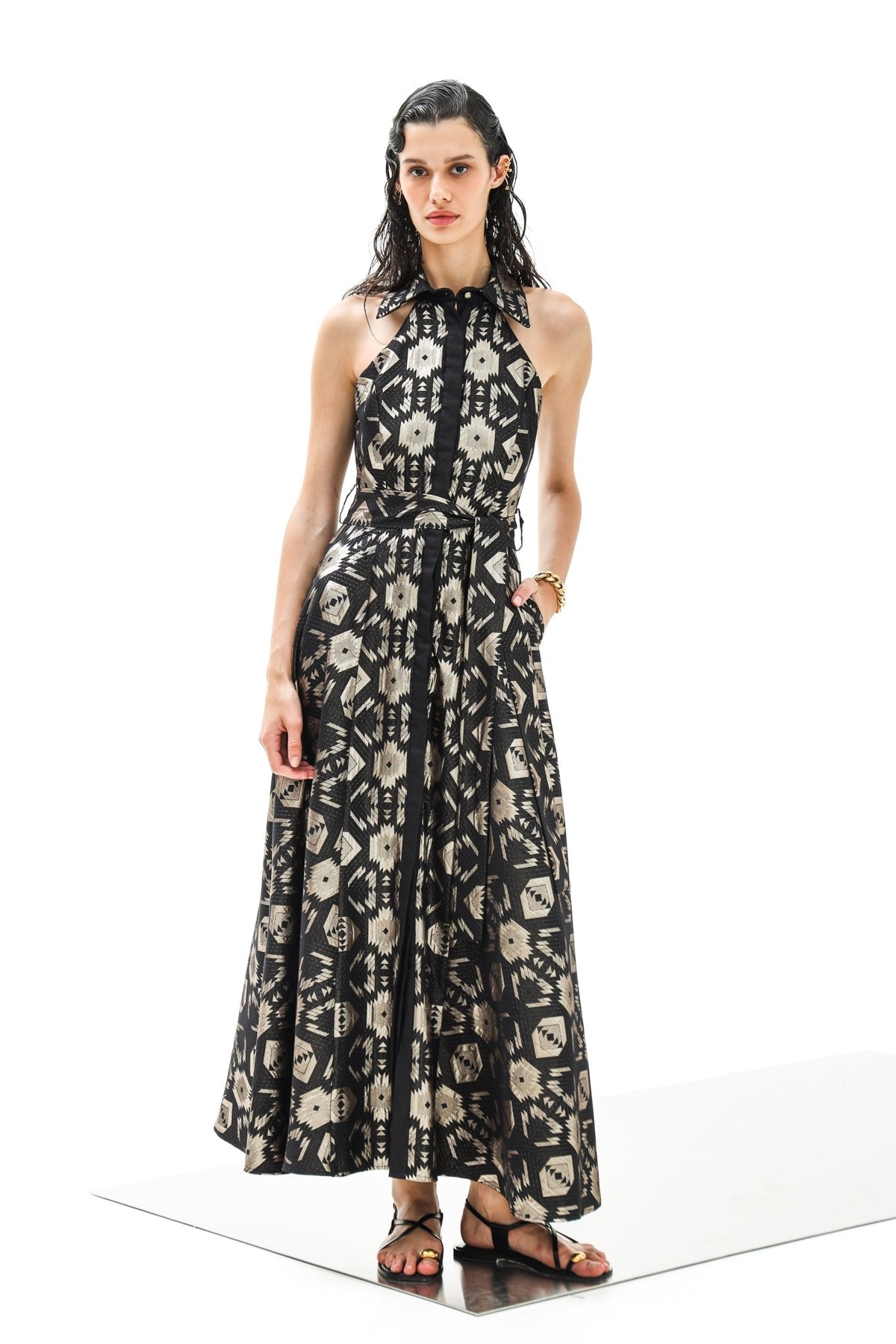 Maxi Dress Althea Square Gold Black| فستان نسائي - Maison Clad