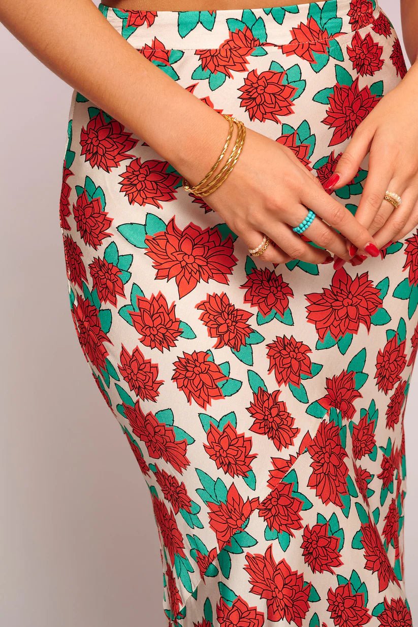 Natasha Skirt | تنورة نسائية - Maison Clad
