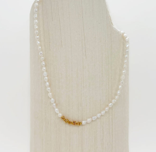 Necklace Elara | قلادة - Maison Clad