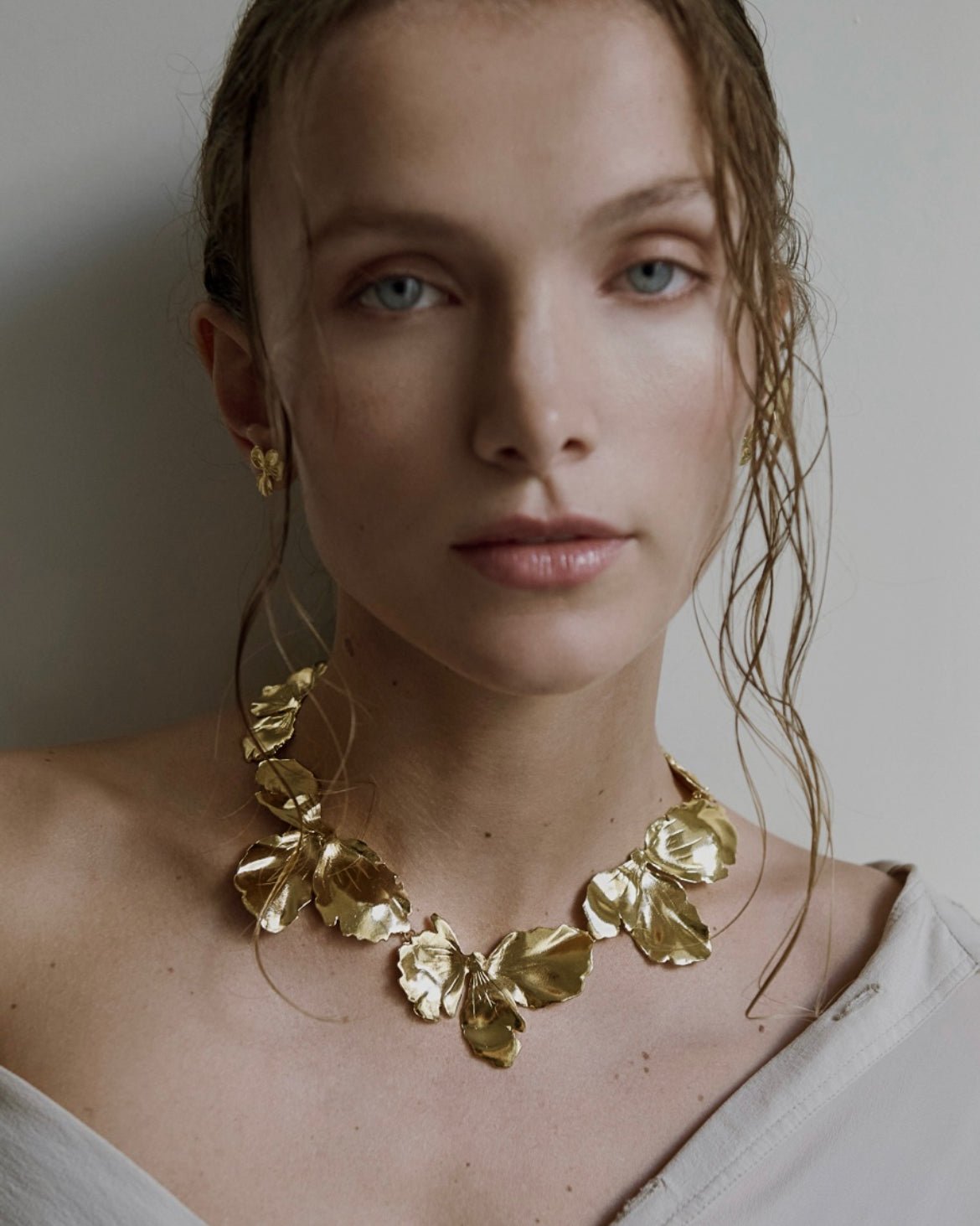 Necklace Hekate | قلادة - Maison Clad
