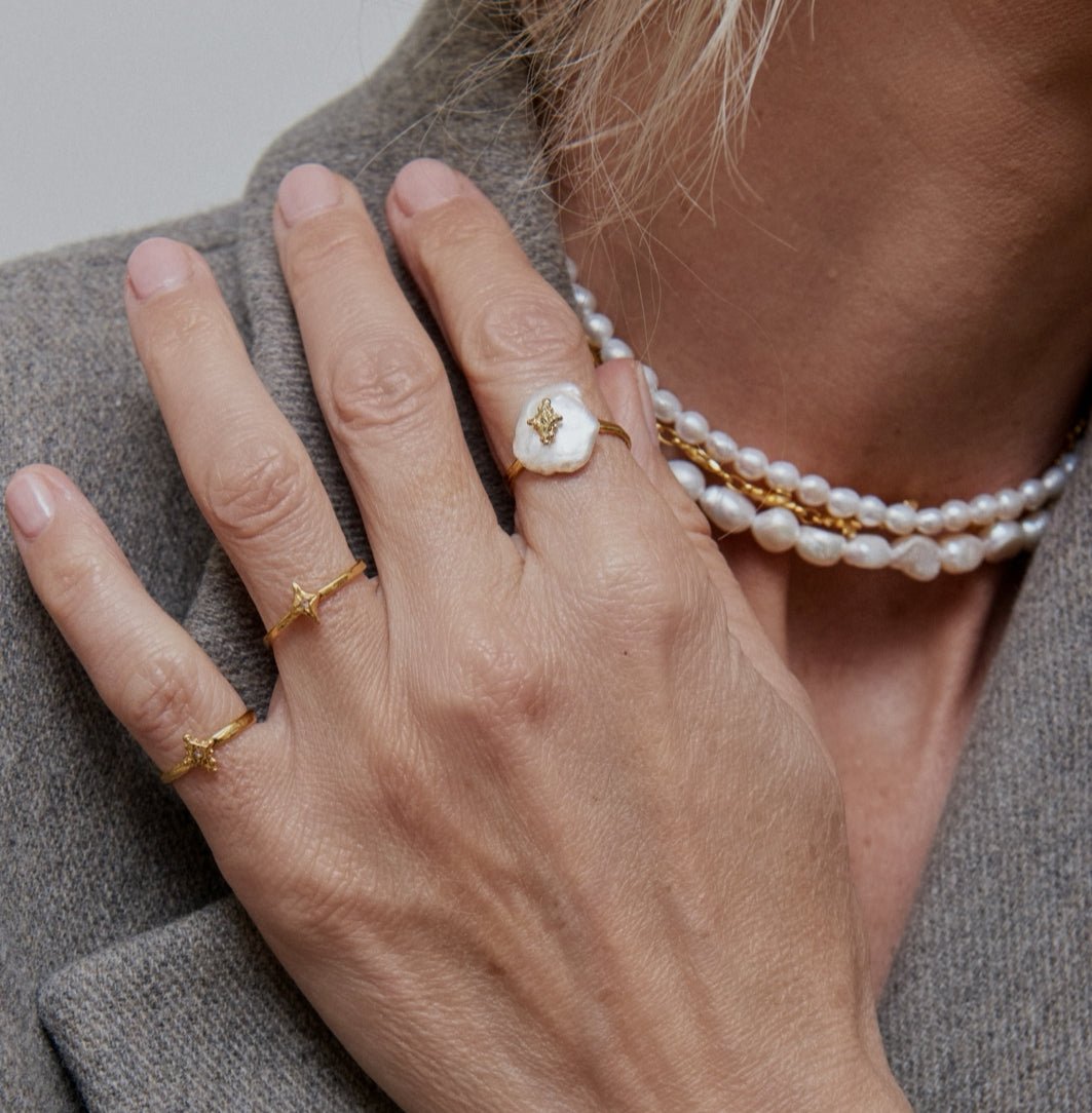 Necklace Oia | قلادة - Maison Clad
