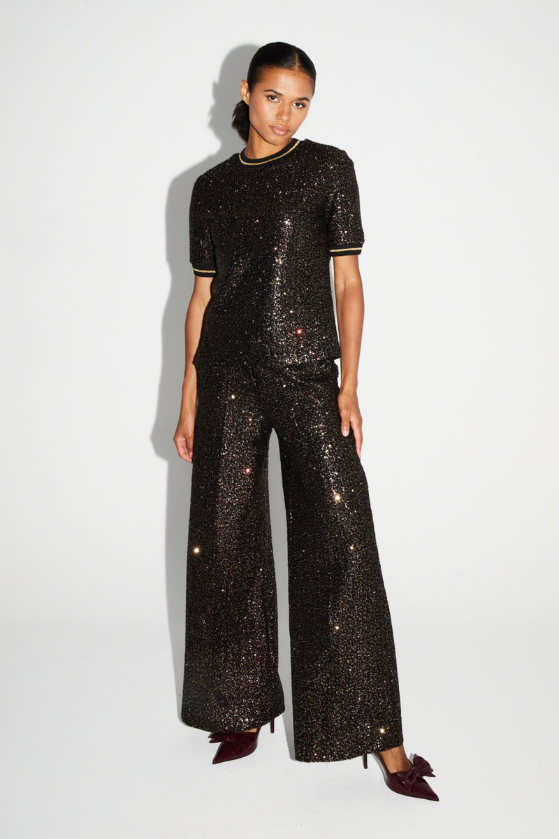 Luxurious Italian-Made Bordeaux Gold Sequin Wide-Leg Trousers for Elegant Evenings