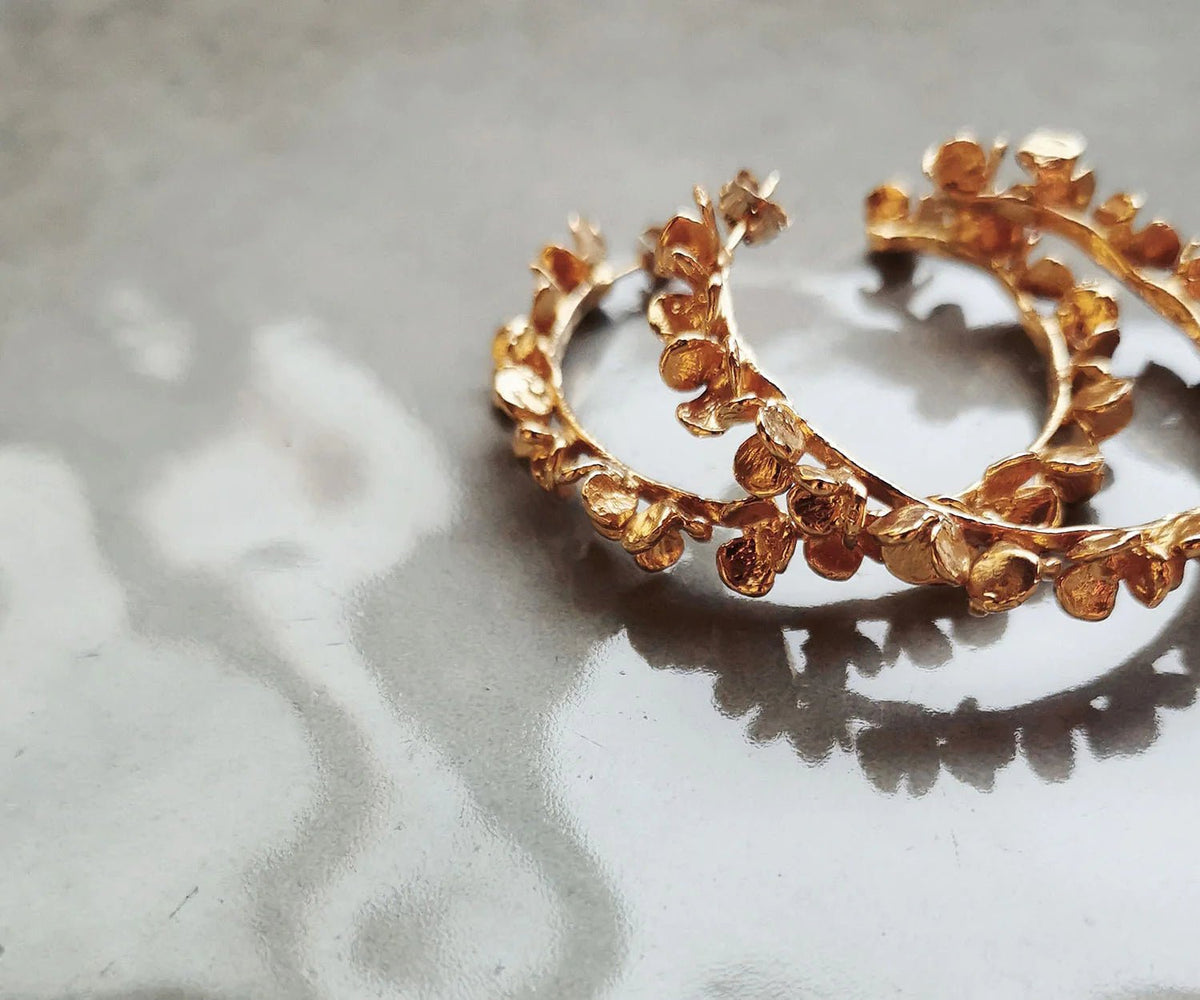 Racine Earrings Gold | حلق نسائي - Maison Clad