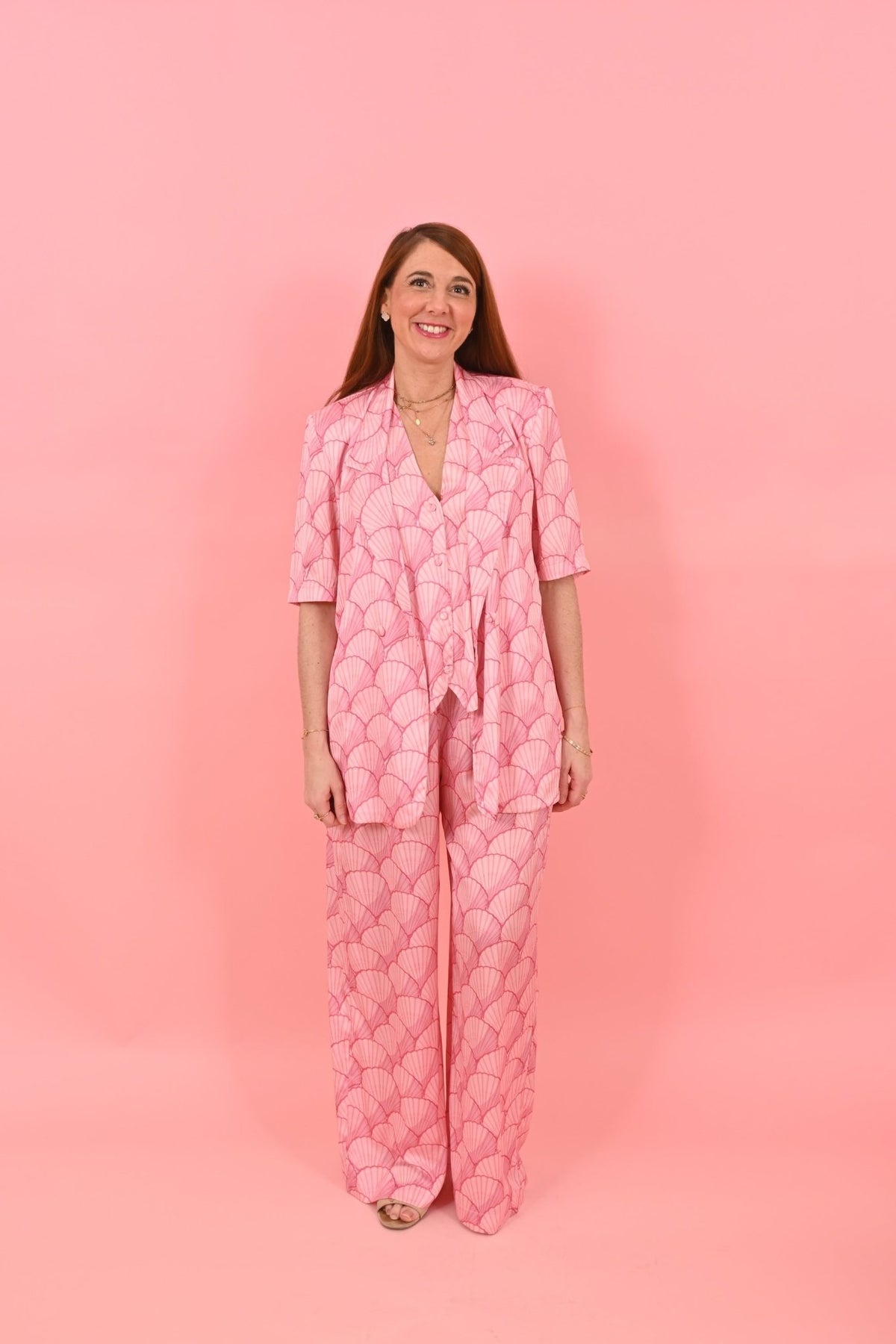 Short Sleeves Cleo Jackets Pink Shell | بلوزة نسائية - Maison Clad
